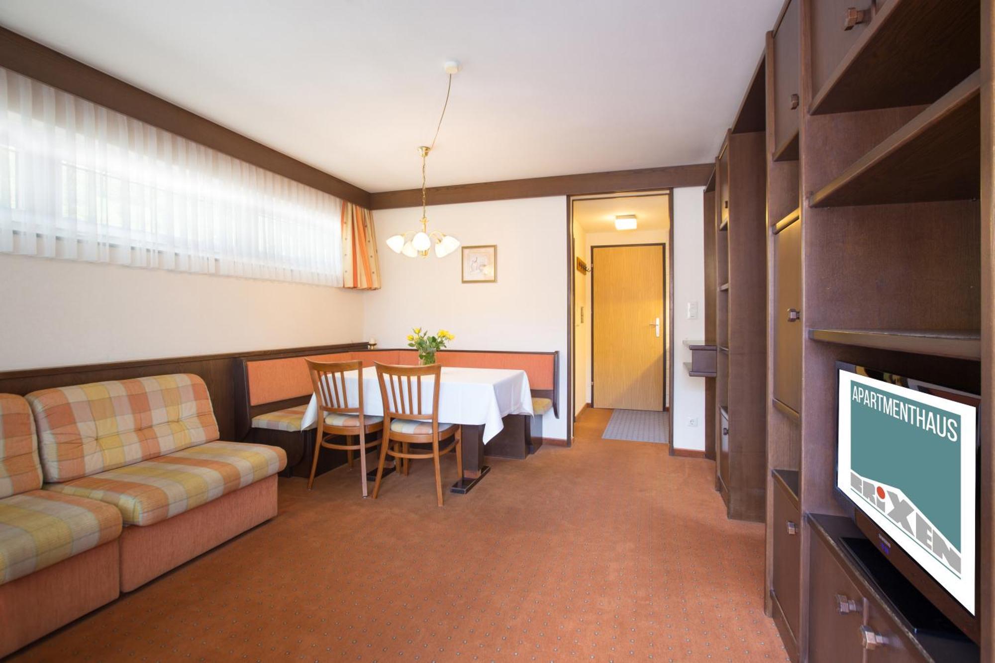 Apartmenthaus Brixen & Haus Central Brixen im Thale Room photo